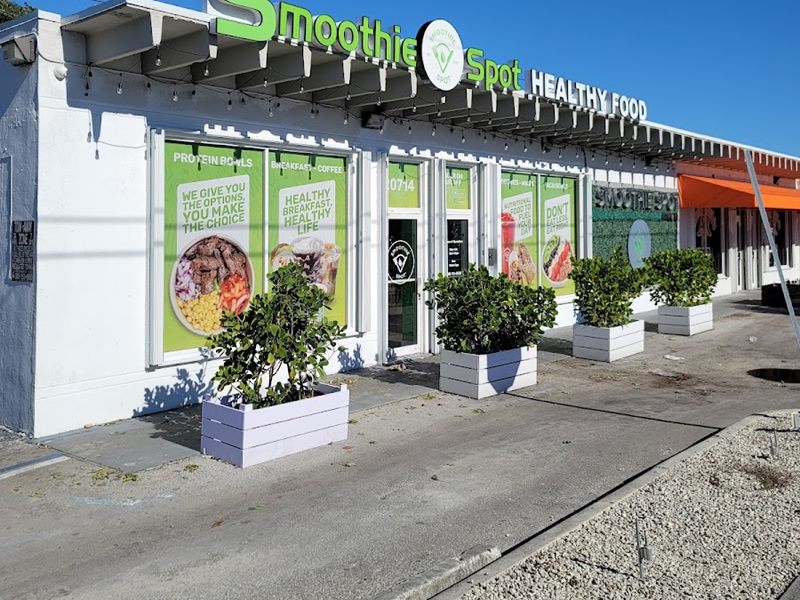 Phat’s Kitchen | Cutler Bay | Healthy Eating exterior